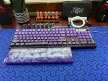 Load image into Gallery viewer, Purple 104