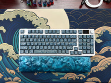 Load image into Gallery viewer, 98 Pro Blue Swirl
